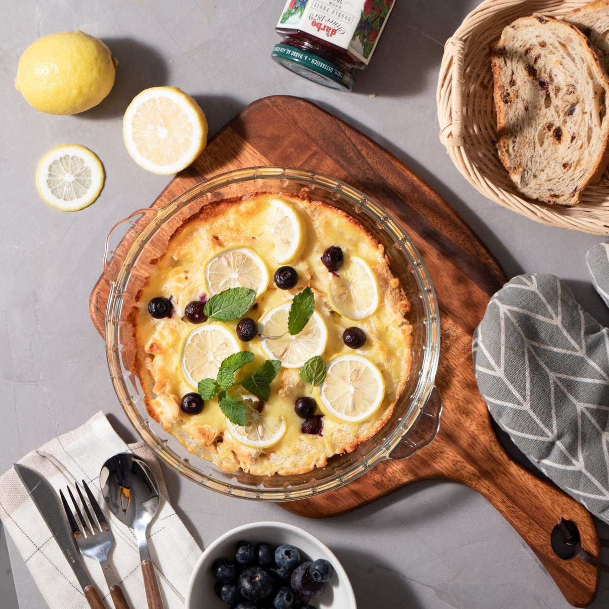 Sweejar Glass Pie Pan for Baking(2 pack), 7.5 Inches Round Baking Dish for Dinner, Non-Stick Pie Plate with Soft Wave Edge for Apple Pie, Pumpkin Pie, Pot Pies Sweejar