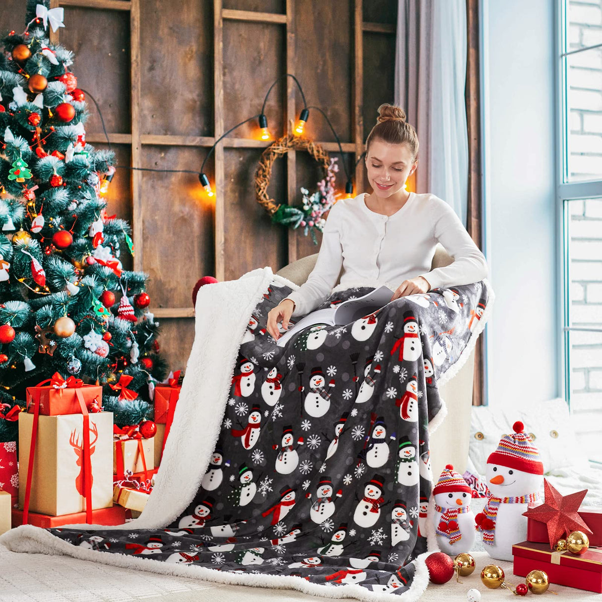 Touchat Sherpa Christmas Throw Blanket, Fuzzy Fluffy Soft Cozy Blanket, Fleece Flannel Plush Microfiber Blanket for Couch Bed Sofa (50" X 60", Snowman) Touchat
