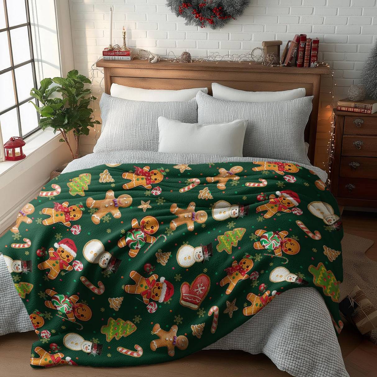 Horaldaily Christmas Flannel Blanket Throw, Green Gingerbread Man Christmas Bear Soft Fuzzy Plush Cozy Fleece Blankets for Couch Sofa Bed Lounging, Ideal Gifts for Kids Adults Wife Self, 50x60 Horaldaily