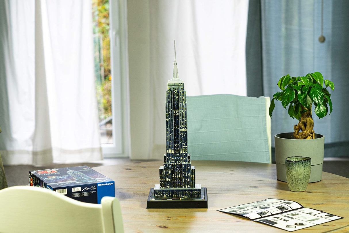Ravensburger - Chrysler Building 3D Puzzle - Night Edition - 216 Piece 3D Jigsaw Puzzle for Kids and Adults - Easy Click Technology Means Pieces Fit Together Perfectly Ravensburger