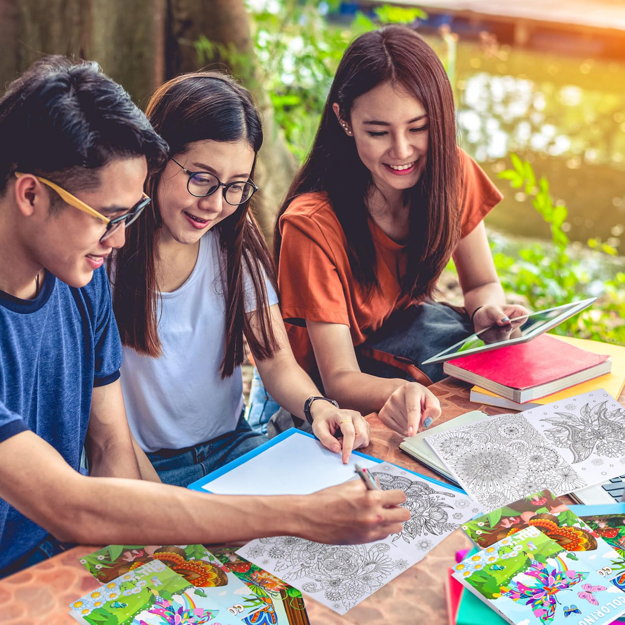 Pasimy 24 Pcs Butterfly Coloring Books Bulk Kids Adults Mini Coloring Book Small Mandala Butterfly Party Favors Thanksgiving Classroom Activity for Holiday Birthday Gifts Bag Fillers Supplies Pasimy