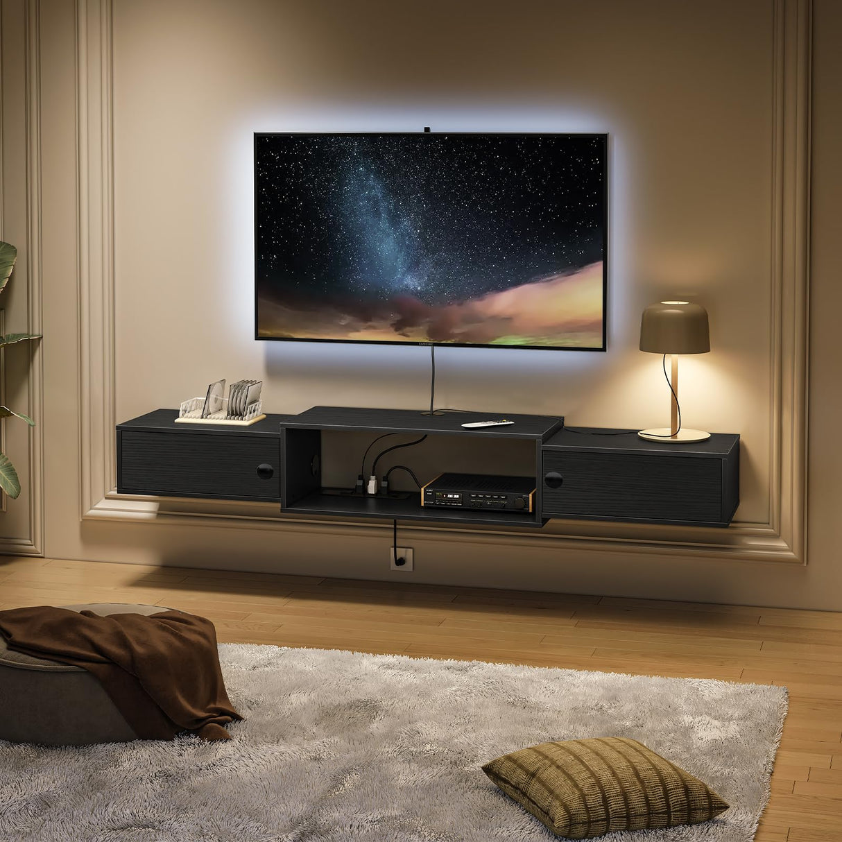 HOOBRO Floating TV Stand with Power Outlets 55", Modern Wall Mounted Media Console Shelf with Doors, Entertainment Center for Under TV Storage, for Living Room, Bedroom, Black BK11UDS01 HOOBRO