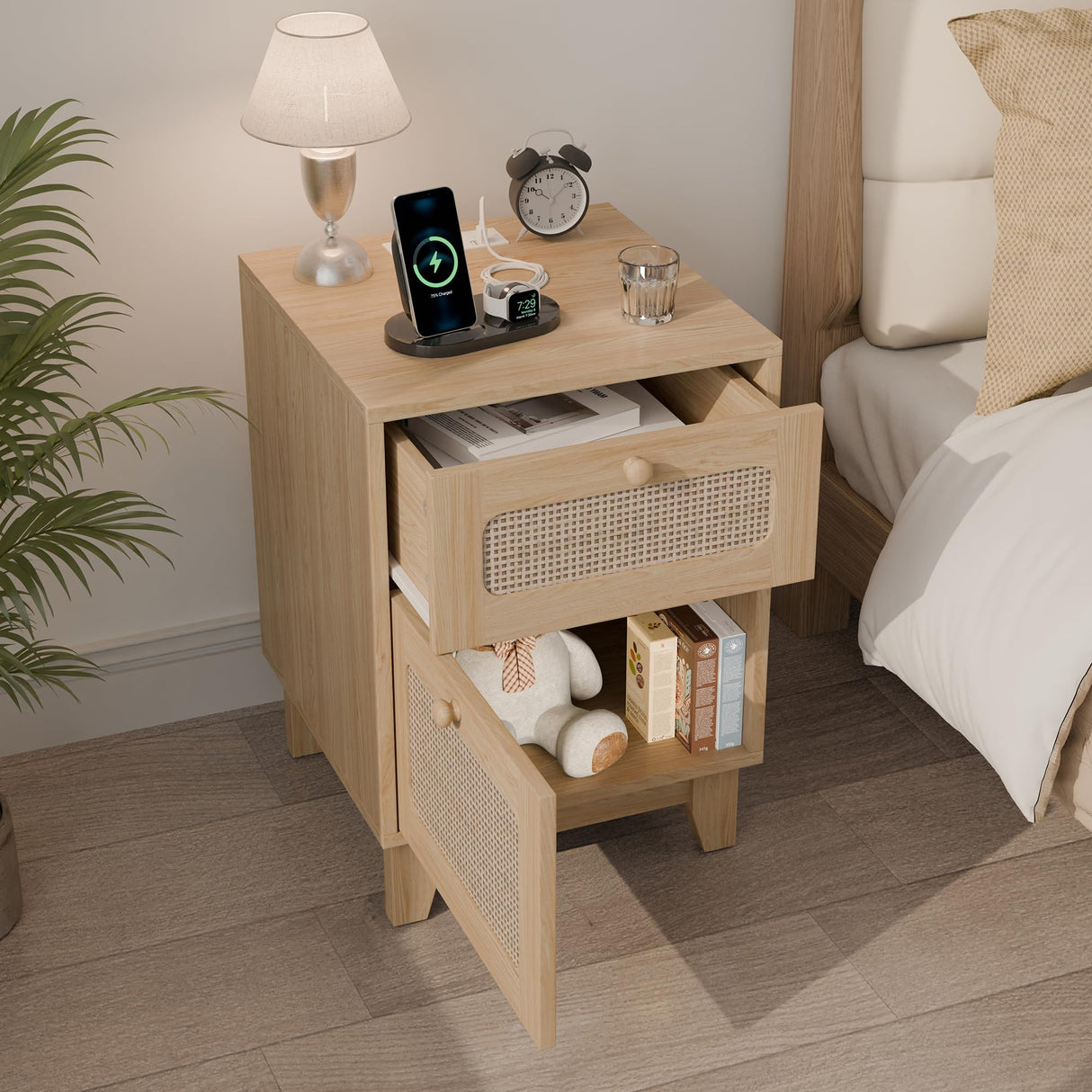 Modern Rattan Nightstand Set of 2, Wicker Rattan Stand with Drawer and Charge Station, Wooden Bedside Table for Small Spaces, Natural Wood Side Table for Bedroom (with Charging Station, 2) Redpick