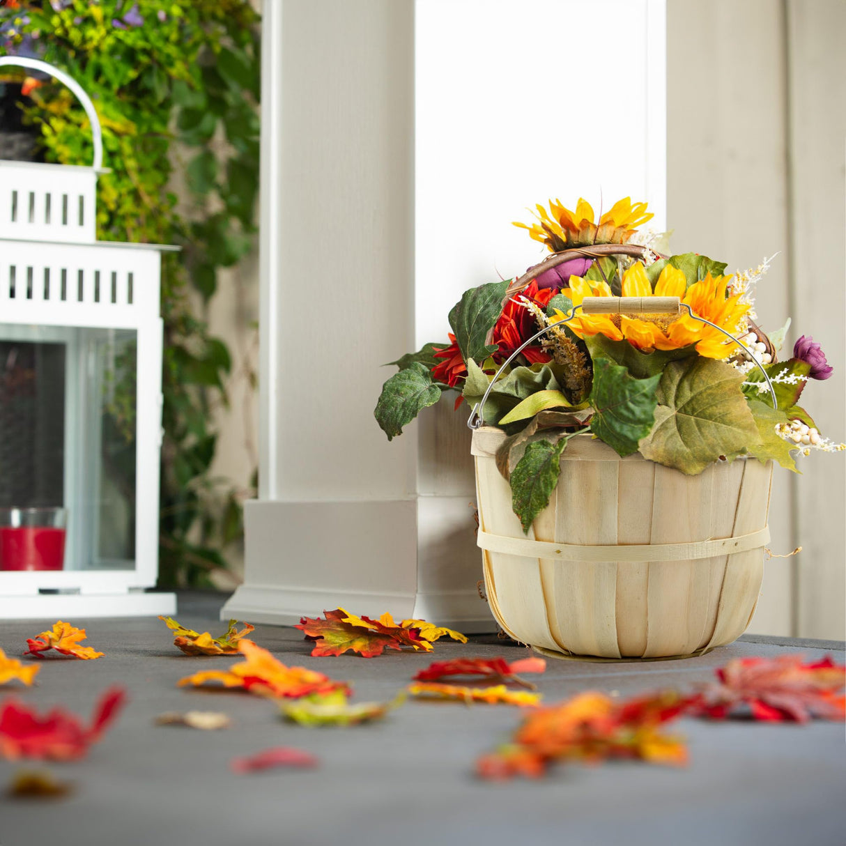 Cornucopia Round Wooden Baskets (2-Pack, Natural); Wood Fruit Buckets with Handle, 4-Quart Capacity; 6.1 Inch Tall by 8 Inch Diameter Cornucopia Brands