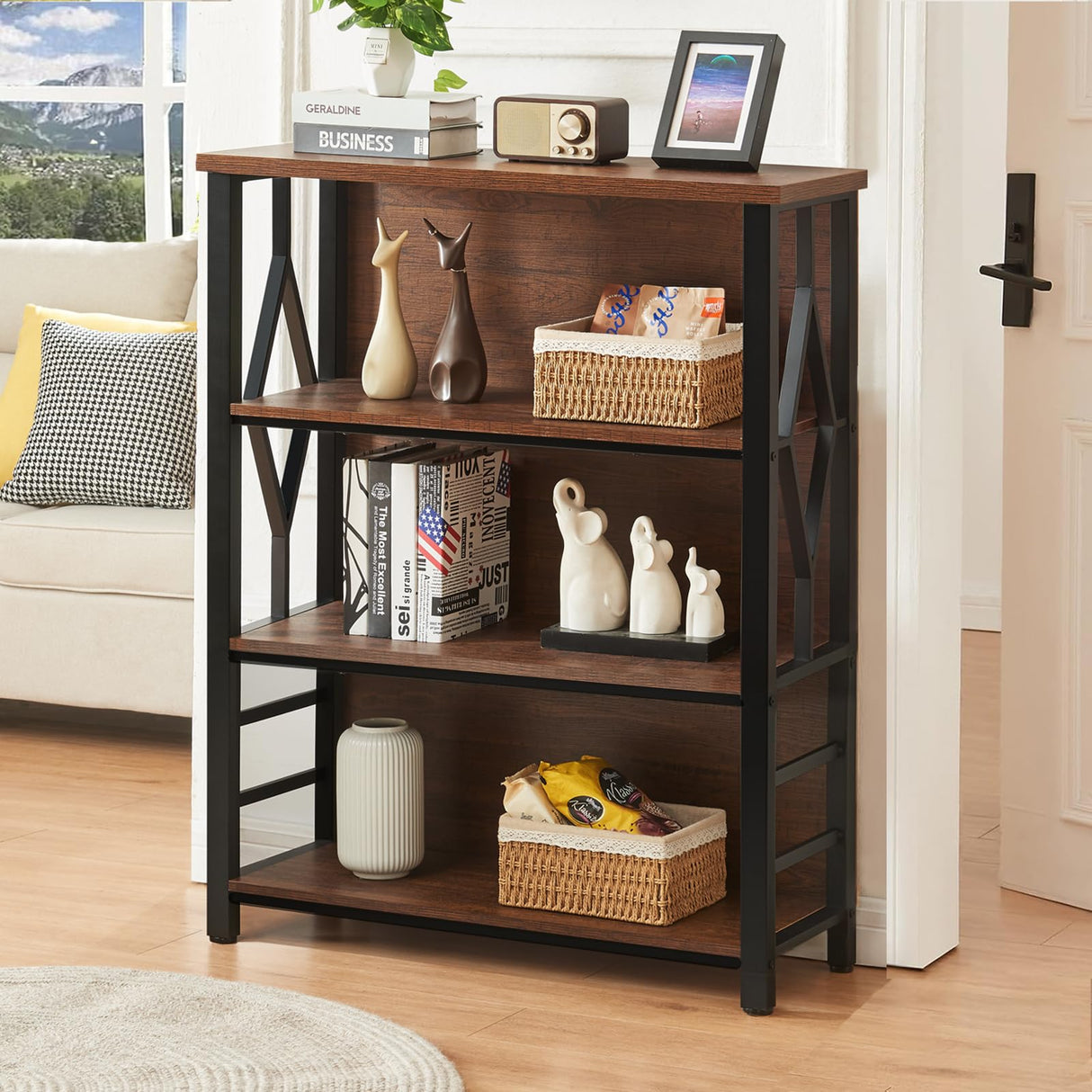 HOMISSUE Bookshelf, 4-Tier Rustic Short Bookshelf, Industrial Shelf Bookcase with Engineered Wood Shelves, Low Bookcase with Storage, Small Shelf for Living Room, Bedroom and Office, Rustic Brown HOMISSUE