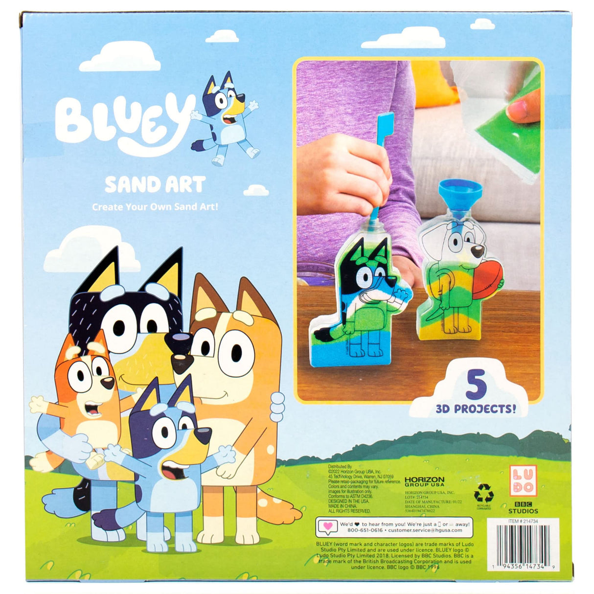 Bluey Sand Art Kit, Includes 5 Sand Art Bottles & 7 Colored Sands, Create Your Own Sand Art, DIY Kit, Fun Art Project for Kids Aged 6+ Bluey