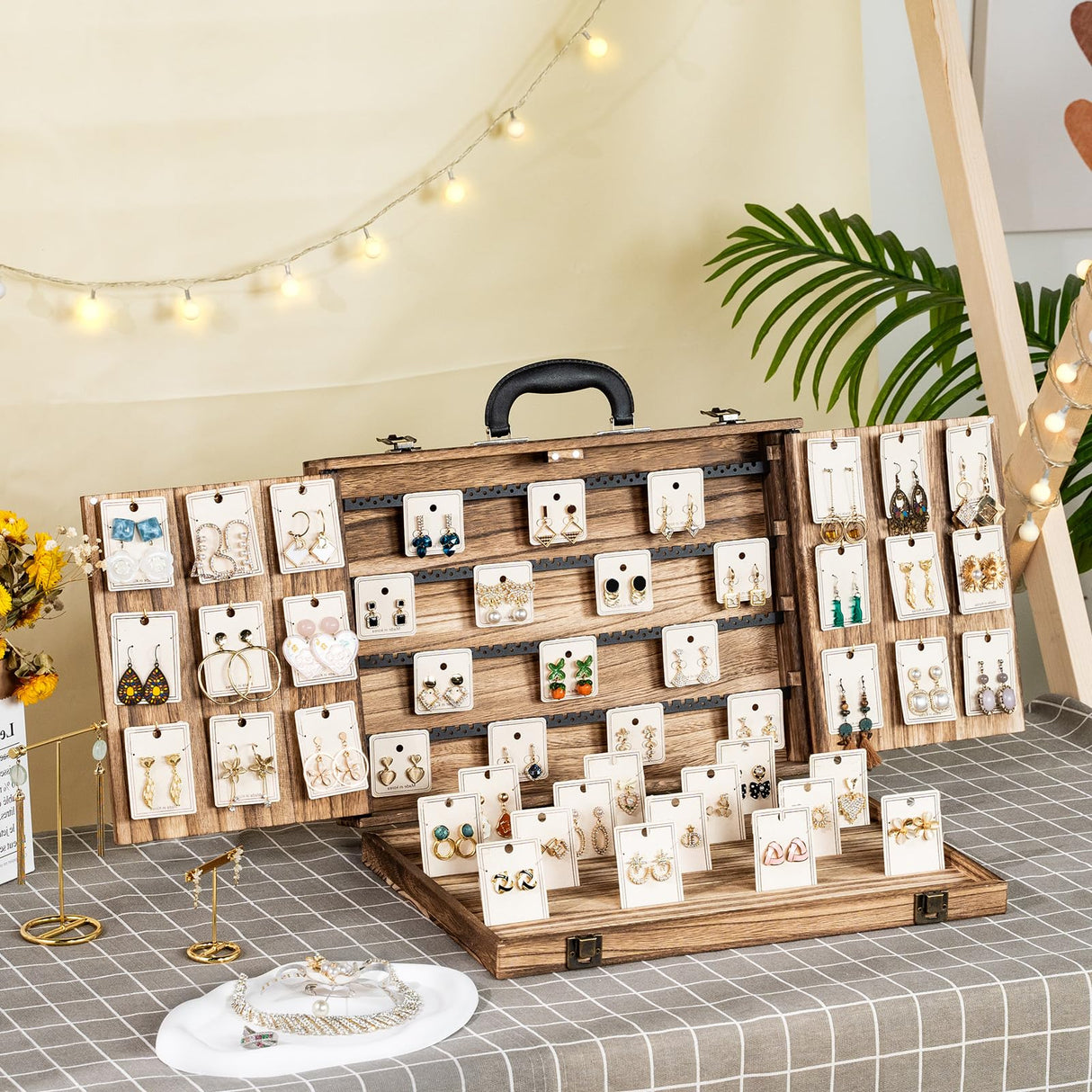 Yoimori Earring Display for Selling, Portable Wood Jewelry Display Case, Large Capacity Jewelry Display for Selling, Earring Card Holder Organizer Yoimori
