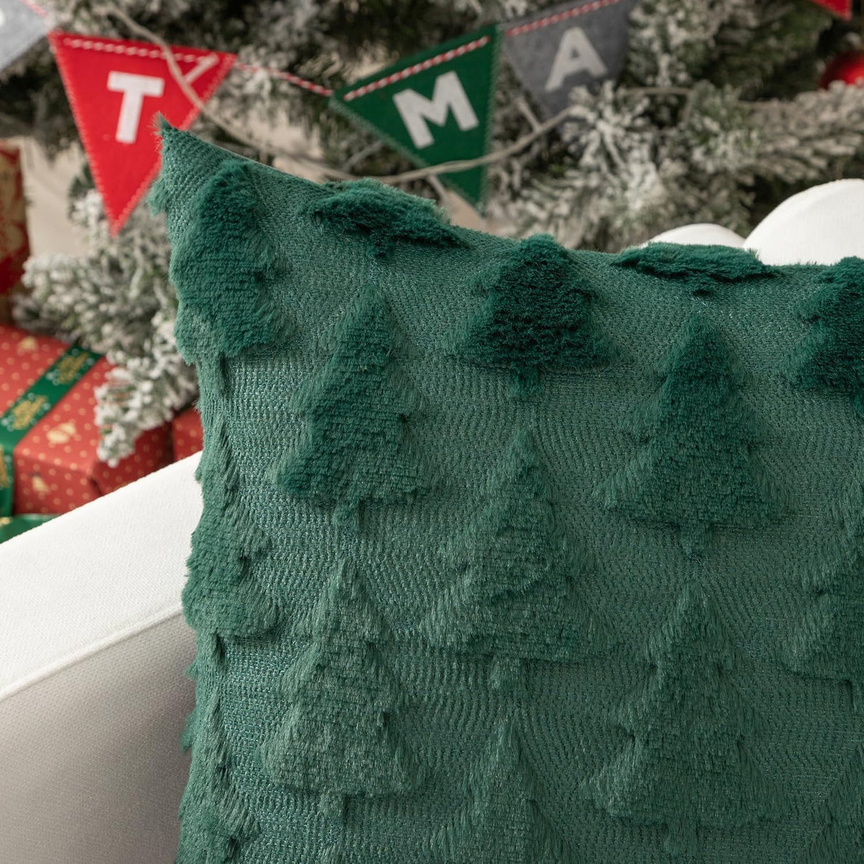 TBAVNOSY Christmas Tree Pillow Covers Set of 2 18x18 inches, 3D Xmas Tree Shaped Faux Fur Throw Pillow Covers for Couch, Sofa, Living Room Winter Holiday Decor, Farmhouse (Dark Green) TBAVNOSY