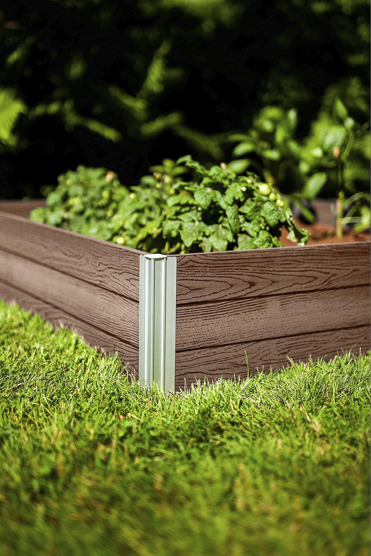 Vita Urbana 4 Foot x 4 Foot x 11 inch Embossed Vinyl Modular Garden Bed, Espresso Brown, PVC, BPA and Pthalate Free, Woodgrain, VT17500 Vita