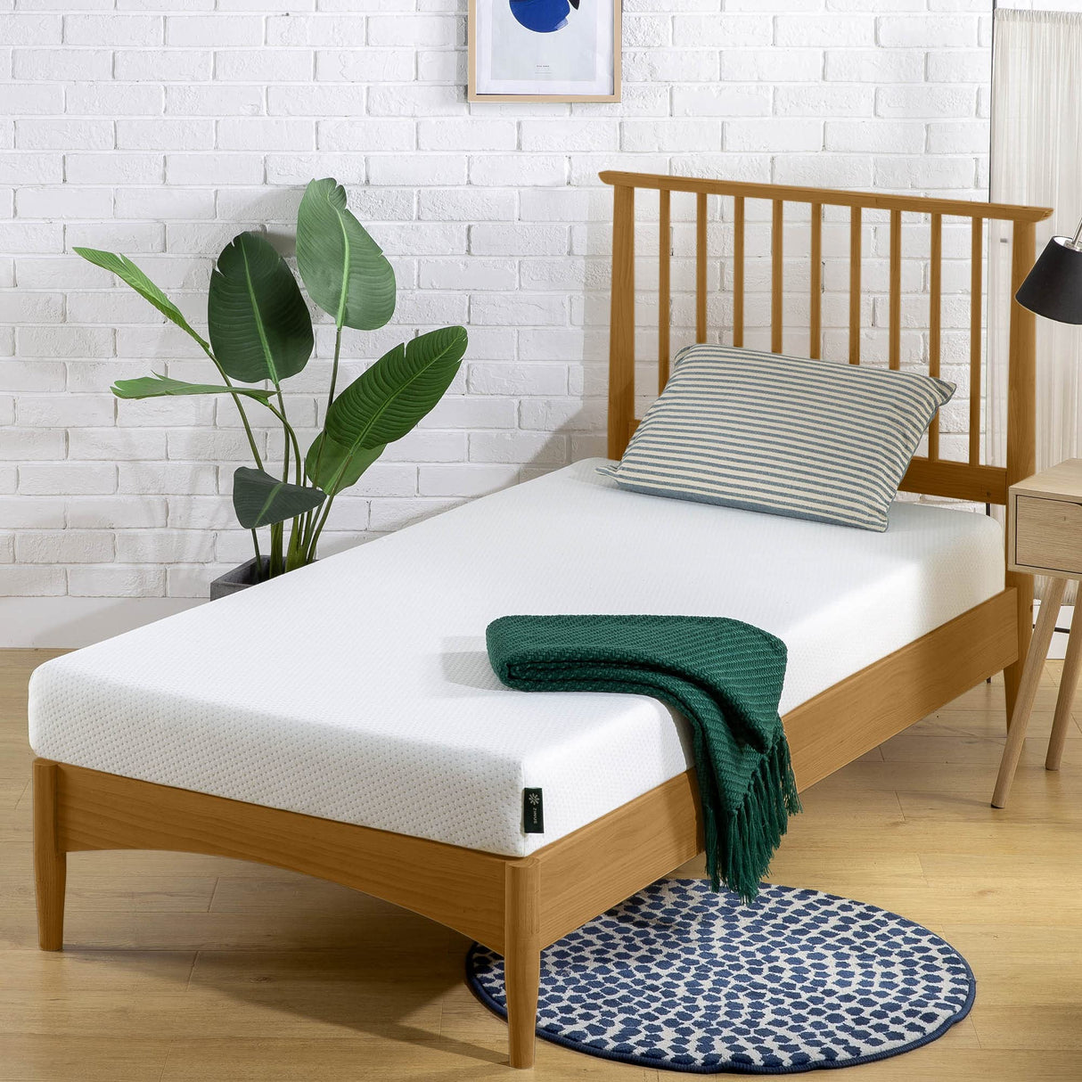 ZINUS 5 Inch Memory Foam Mattress, Twin, Fiberglass Free, Bunk Bed, Trundle Bed, Day Bed Compatible, White Zinus