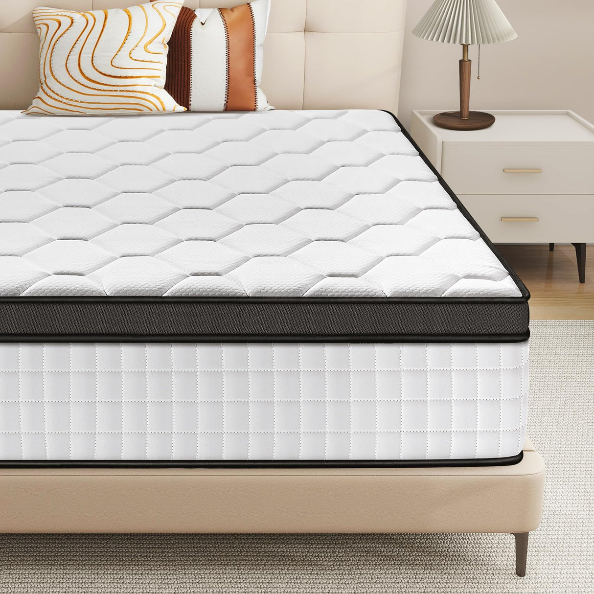 QUENSIYE 10 Inch Queen Size Mattress, Ultra Comfort Foam Hybrid Mattress in a Box with Foam and Independent Pocket Springs, Pressure Relief & Supportive, Medium Firm QUENSIYE
