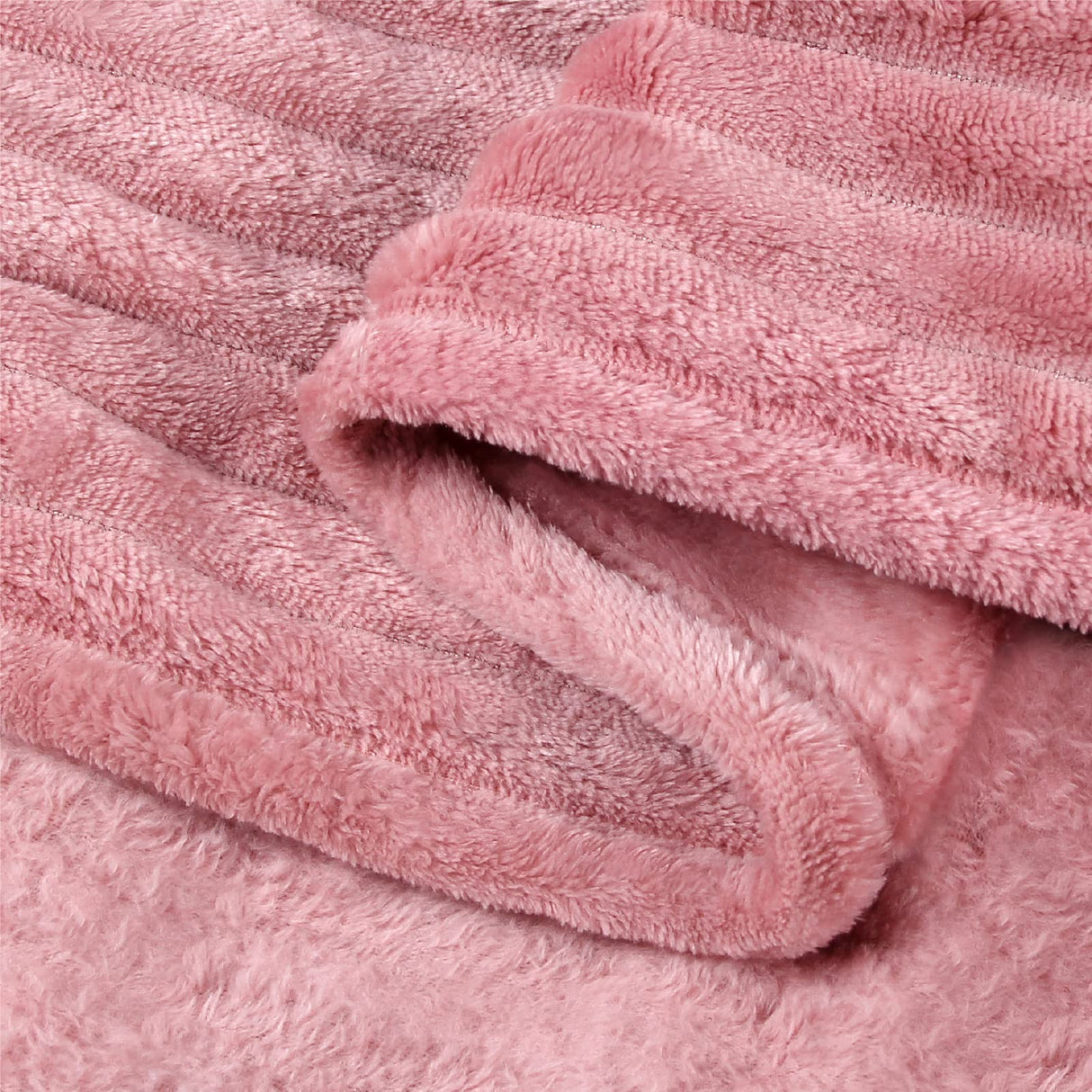 BEDELITE Fleece Throw Blanket for Couch – 3D Ribbed Jacquard Soft and Warm Decorative Fuzzy Blanket – Cozy, Fluffy, Plush Lightweight Pink Throw Blankets for Bed, Sofa, 50x60 inches BEDELITE