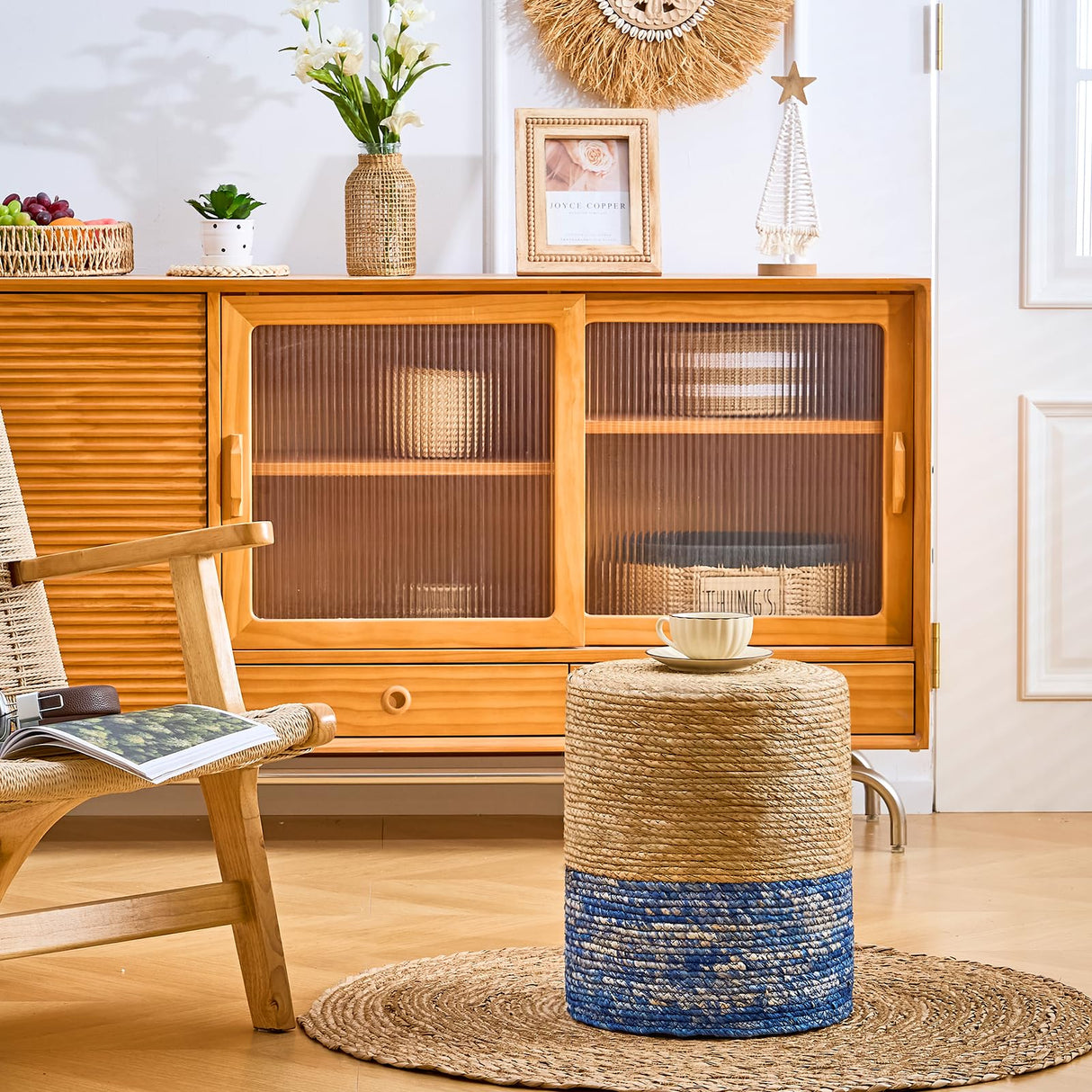 Wimarsbon Natural Seagrass Foot Stool, Hand Weaving Round Ottoman, for Living Room, Outdoor Seat (Natural & Blue) Wimarsbon