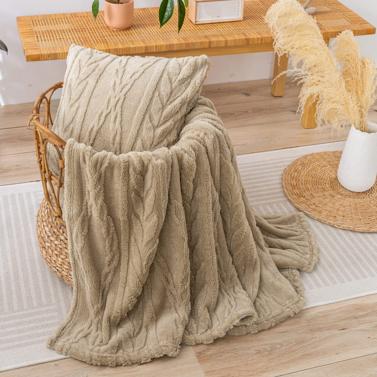 YUSOKI Sherpa Throw Blanket-3D Stylish Design Super Soft Fuzzy Cozy Warm Blanket Thick Plush Fluffy Furry Blankets for Teen Girls Women Couch Bed Sofa Chair Men Boys Gift(Tan,50"x65") YUSOKI