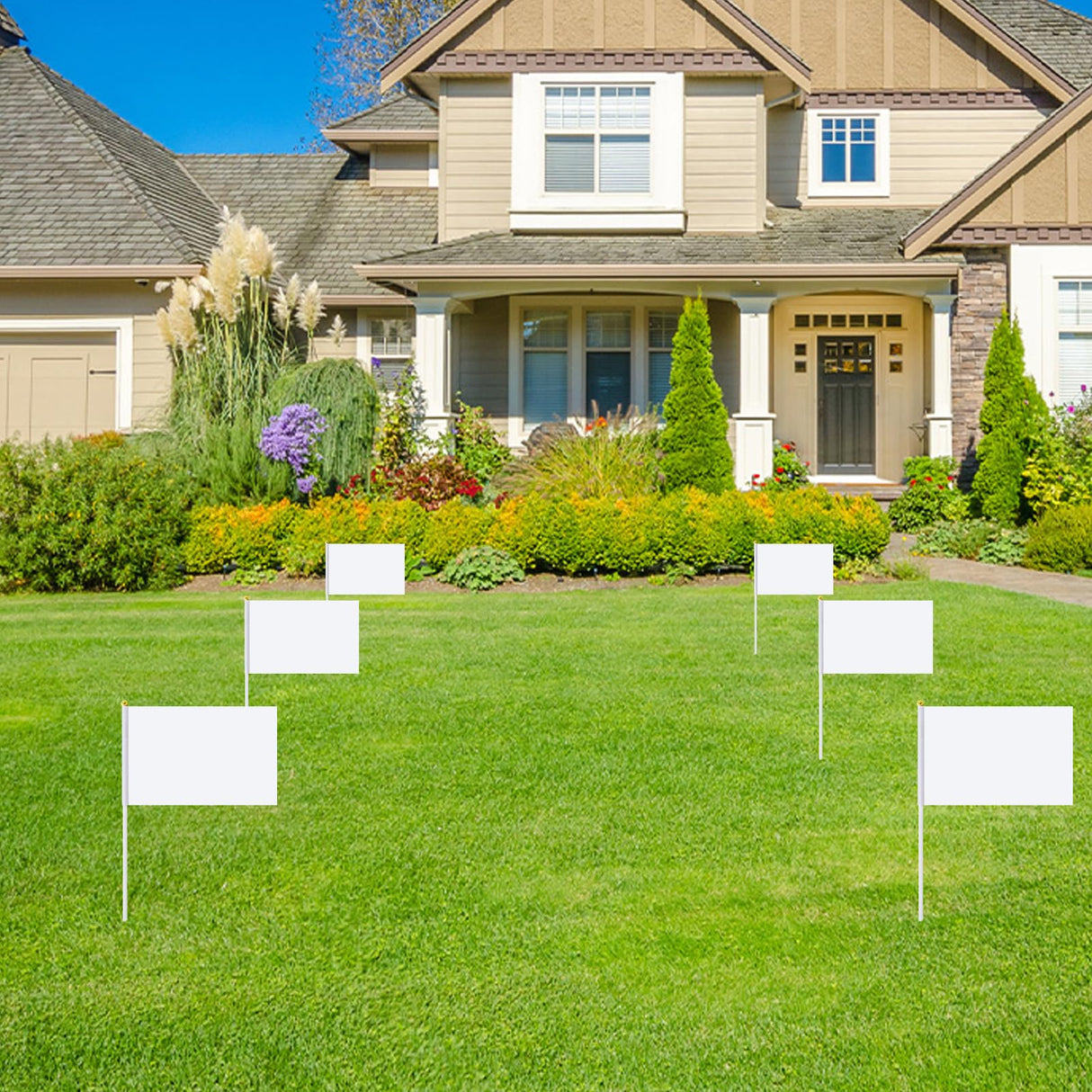 Hyuetrsa 200 Pcs Solid White Blank Sublimation Flags Small Hand Held Sublimation Flags, Mini White DIY Graffiti Flags on Stick,Party Decorations for Parades Birthday Wedding Events Celebration Hyuetrsa