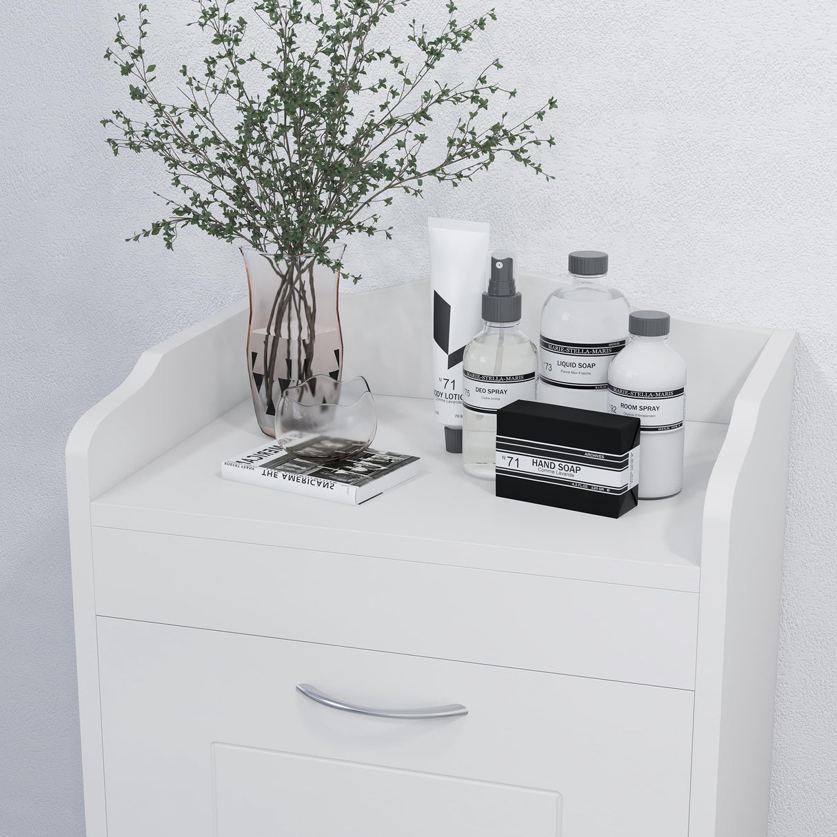 HOMCOM 31" Tilt Out Laundry Hamper, Free Standing Home Organizer Hamper, Bathroom Storage Cabinet, White HOMCOM