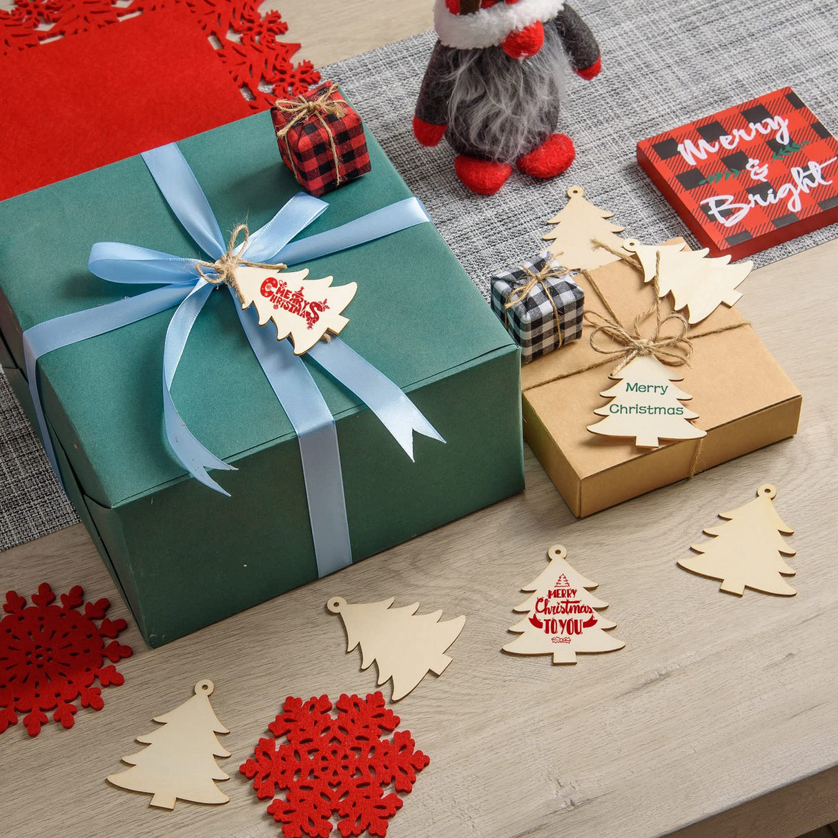 150 Pieces Wooden Christmas Tree Cutouts Crafts Embellishments Unfinished Christmas Tree Hanging Ornaments Blank Christmas Tree Wood Cutouts Slice with Ropes for DIY Crafts Christmas Xmas Decoration AWIZOM