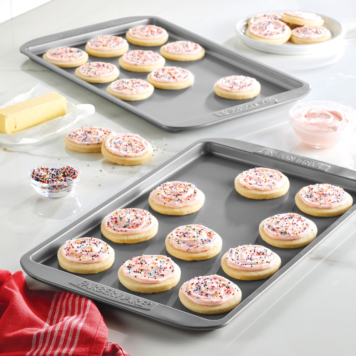 Farberware Nonstick Bakeware Set, Nonstick Cookie Sheets / Baking Sheets - 2 Piece, Gray Farberware
