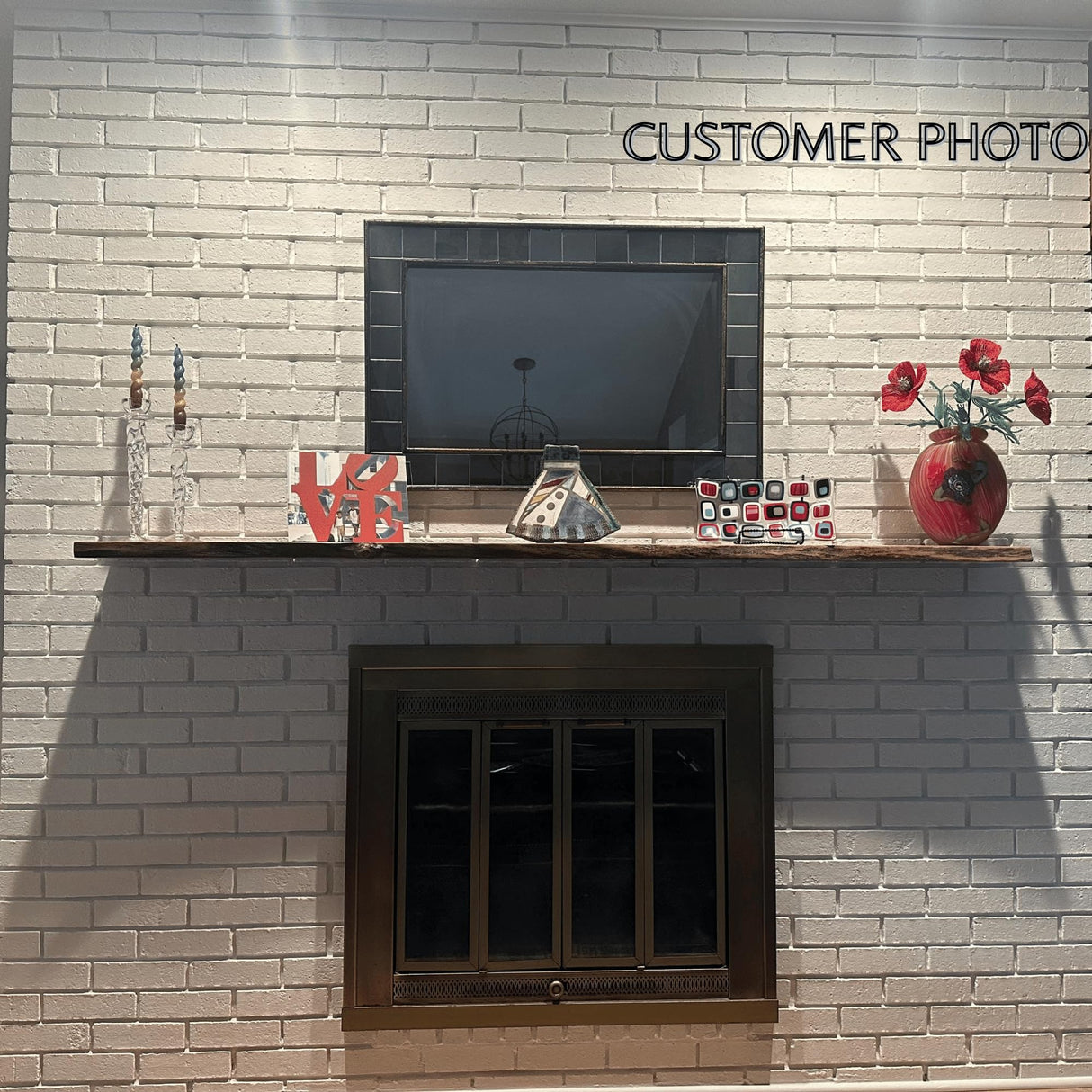 Ecca Shelf - Floating Walnut Fireplace Mantle, Live Edge Wood Mantel Shelf, Floating Fireplace Shelf, Rustic Mantelpiece, Rustic Mantel Shelf (60'' x 8'') Ahşap Habitat