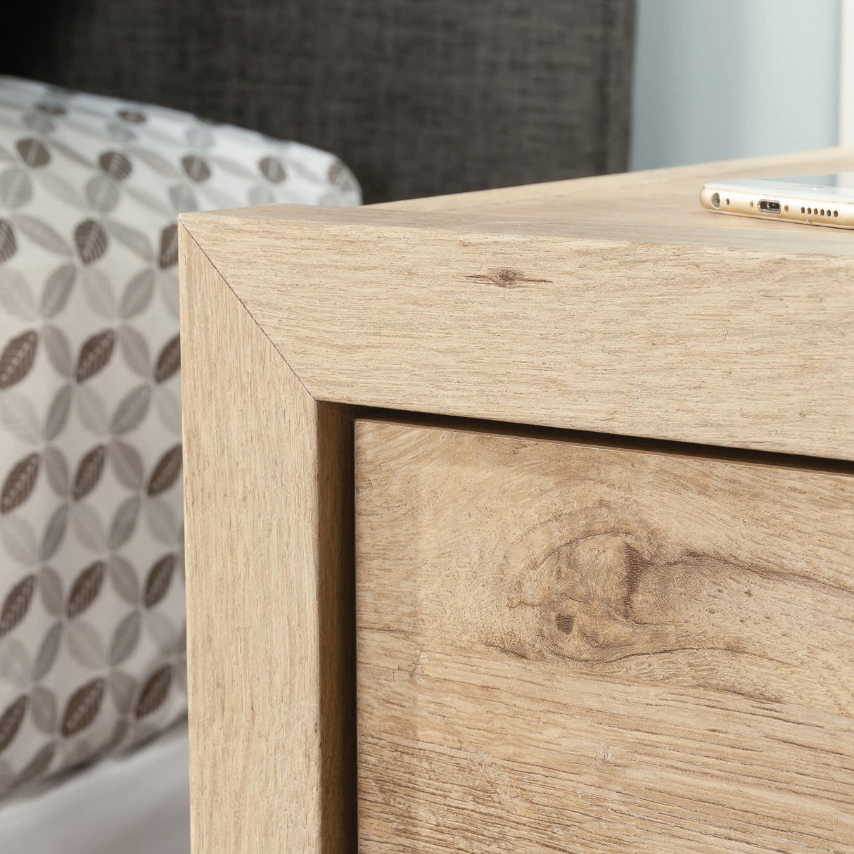 Sauder Pacific View 1-Drawer Night Stand, L: 21.5" x W: 17.48" x H: 25.83", Prime Oak finish Sauder