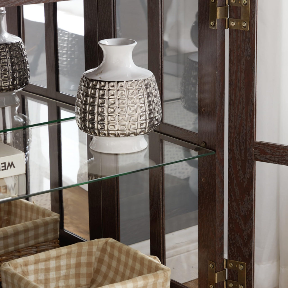 CKEASEAN 32" H LED Antique Curio Cabinet with Smartphone-Controlled, Lighted Glass Display Cabinet - Retro Lattice Door Showcase, Elegant Adjustable Shelves for Living Room (Dark Cherry) CKEASEAN