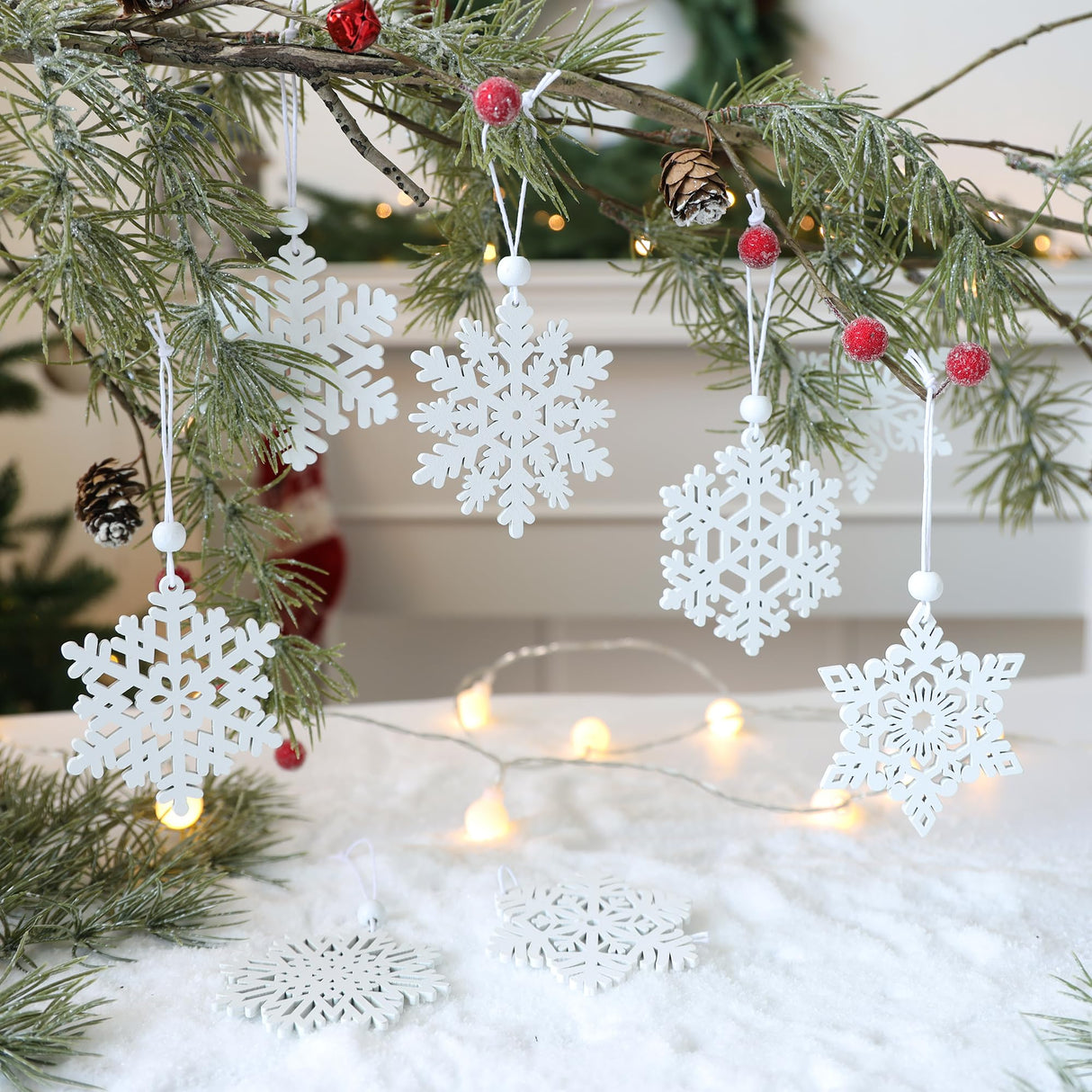 16 Pieces White Snowflakes Ornaments 3inch Wooden Snowflake Christmas Ornament for Winter Home Tree Garland Christmas Decoration Holiady Crafts 8 Styles HUADODO
