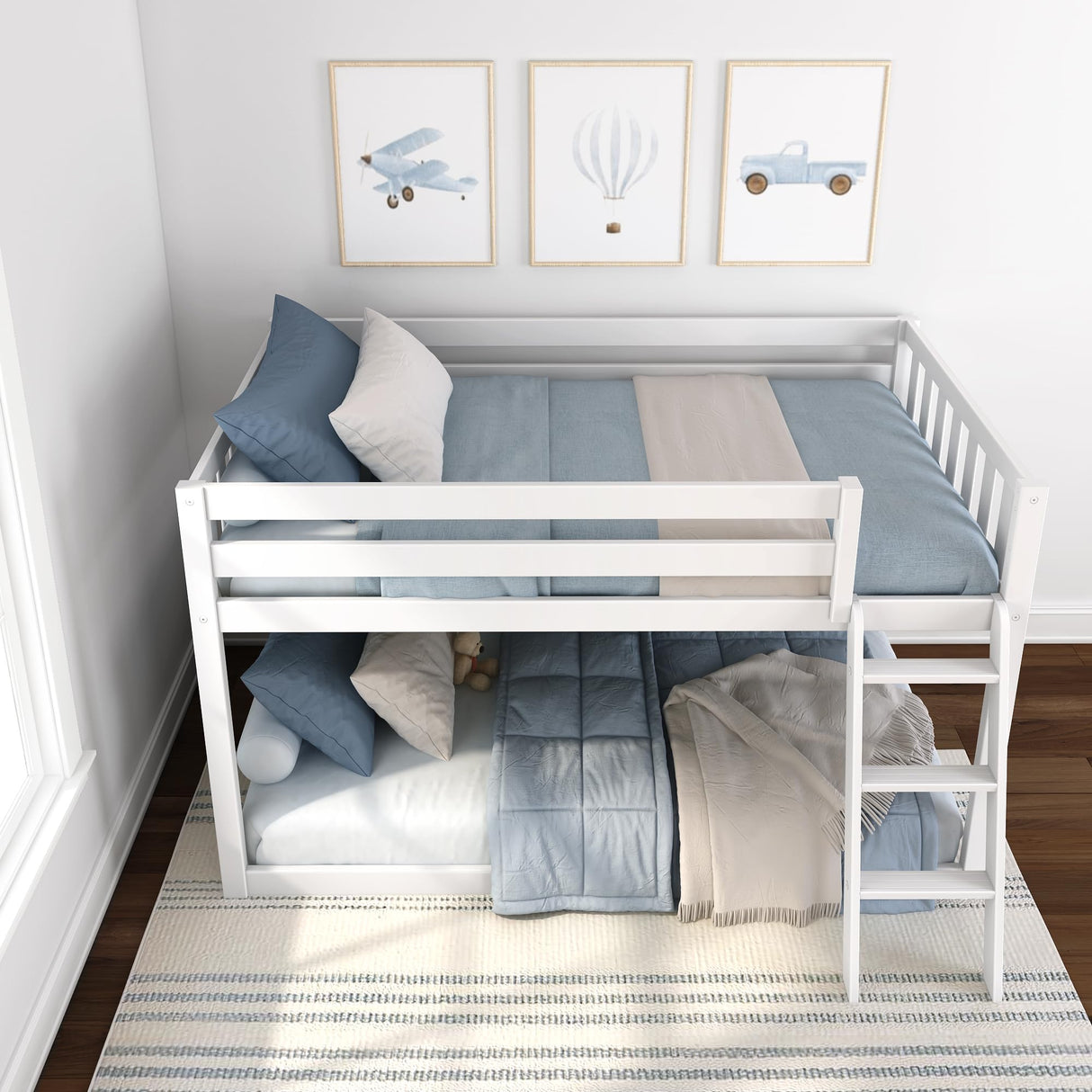 Max & Lily Fundamental Twin Low Bunk Bed, Kids Solid Wood Modern Bed Frame with Strong Wooden Slats, Non-Toxic Finishes, High Weight Capacity, White Max & Lily