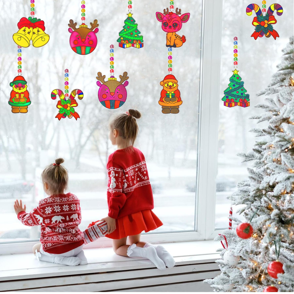 Ayhuhra 30 Sets Christmas Suncatcher Crafts DIY Glow in The Dark Window Paint Art Kit Creative Window Ornaments for Classroom Christmas Holiday Seasonal Home Activities Party Art Project Ayhuhra