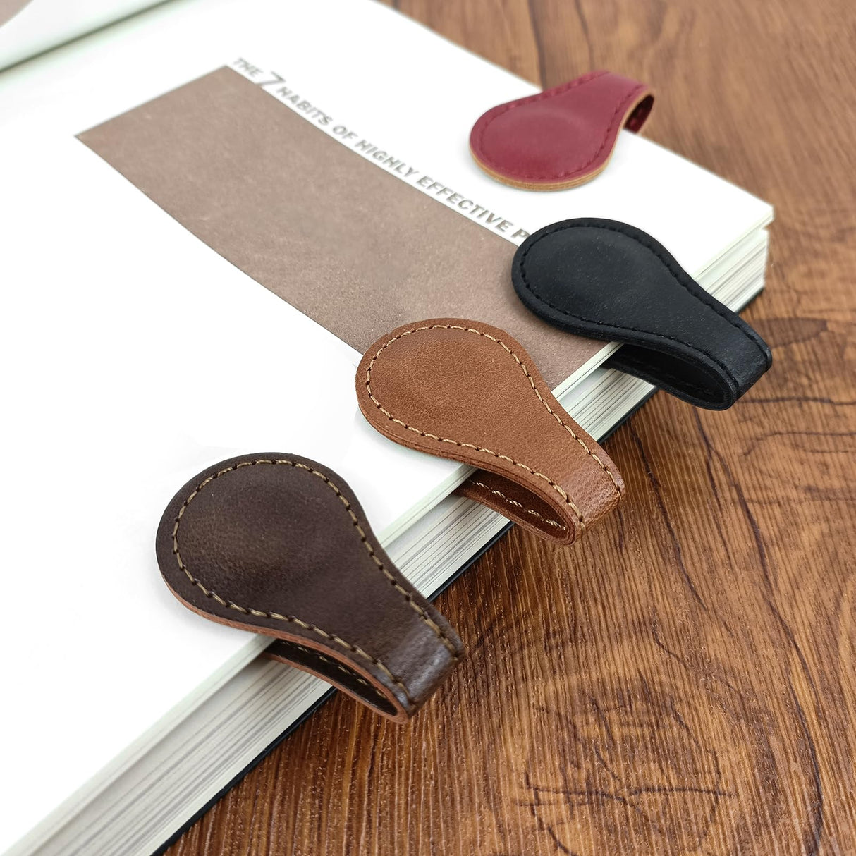 Magnetic Bookmark, 4Pcs Personalized Leather Retro Bookmark Magnetic Page Markers for Book Lovers, Readers, Kids GBPLAIN