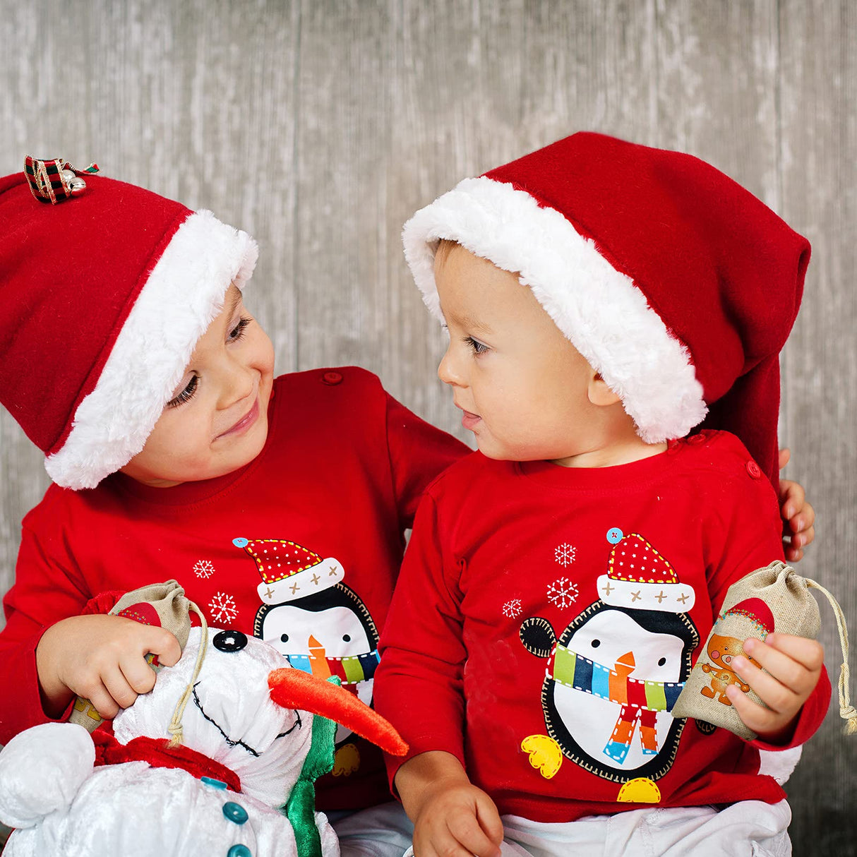 Shappy 20 Pieces Valentine's Day Sublimation Burlap Bags Sublimation Linen Burlap Drawstring Bag Sublimation Burlap Present Bags with Drawstring for Favors Party DIY Craft Candy Bag Shappy