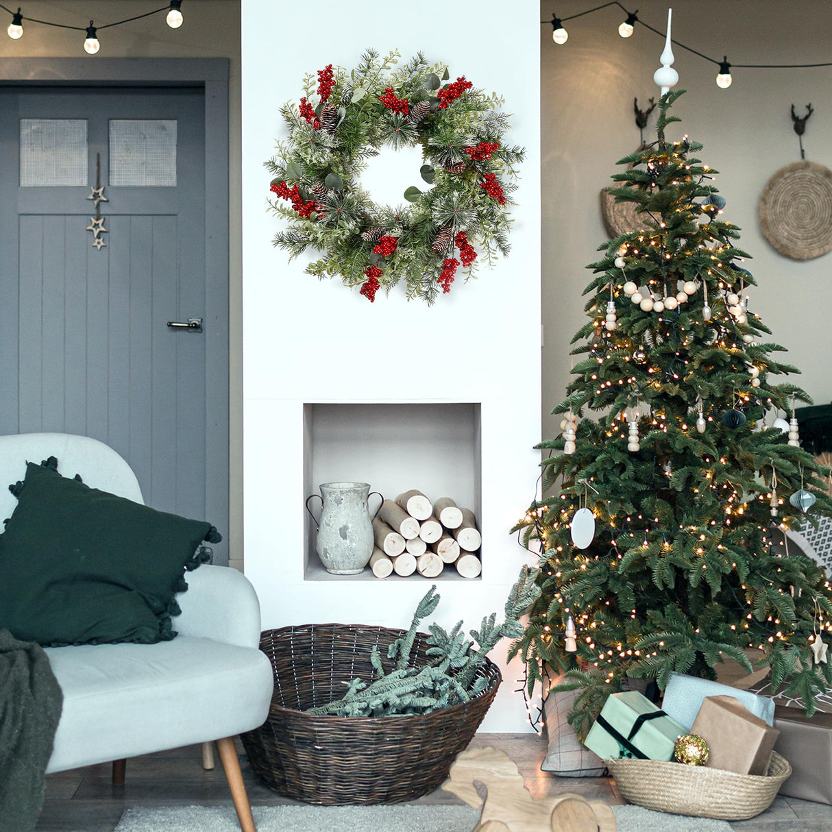 Sggvecsy 21 Inch Artificial Christmas Wreath for Front Door Xmas Red Berry Wreath with Pine Needles Pine Cones Eucalyptus Leaves Christmas Hanging Decorations for Wall Outdoor Home Window Decor Sggvecsy