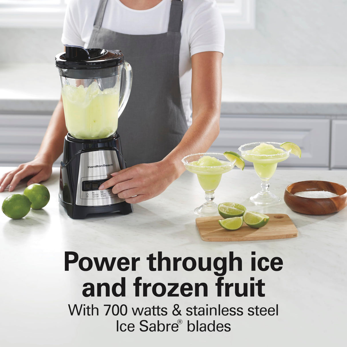 Hamilton Beach Power Elite Wave Action Blender For Shakes and Smoothies, 40 Oz Glass Jar, 12 Functions Including Puree, Crush Ice, Black, 700 Watts, Black (58148A) Hamilton Beach