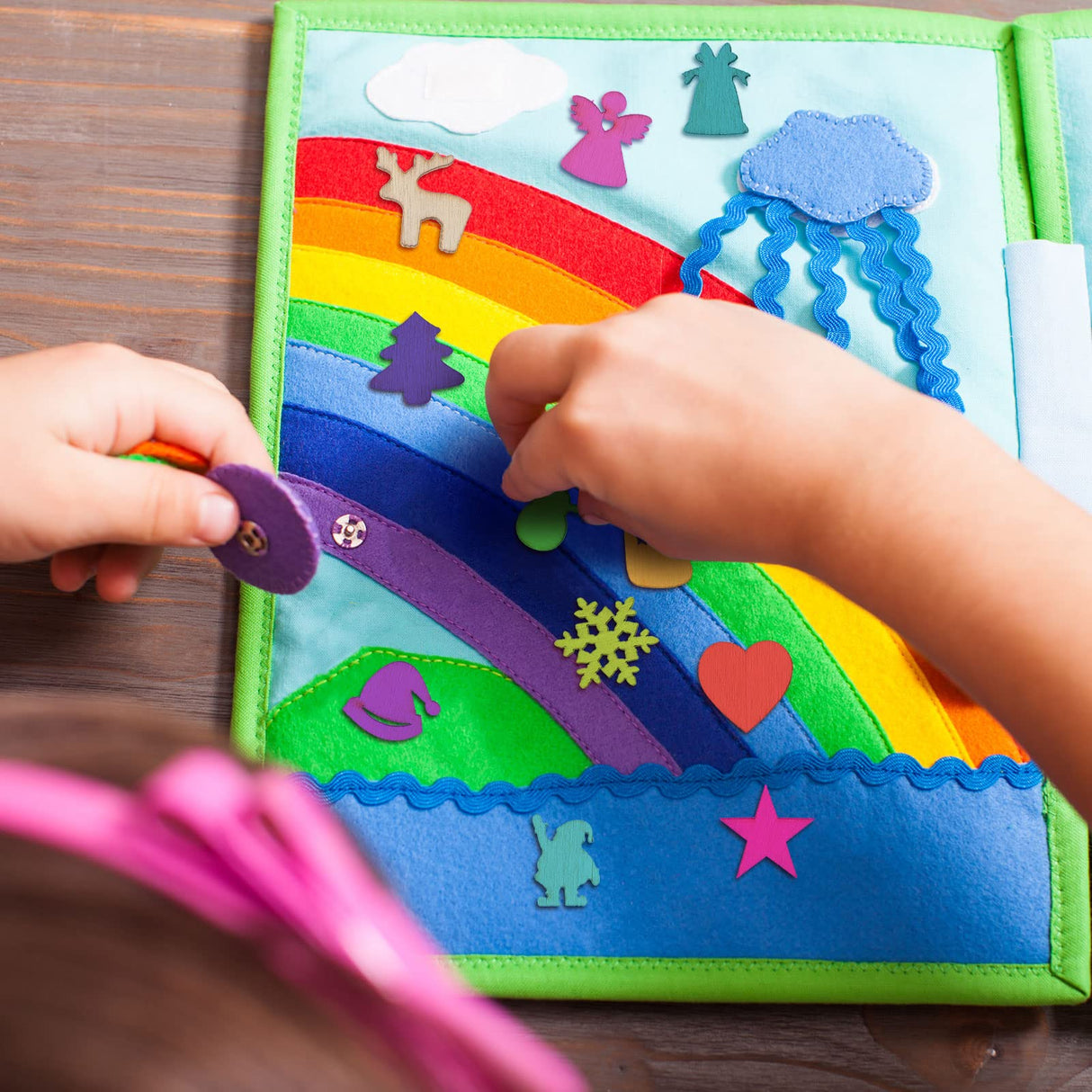 300 Pcs Unfinished Mini Wooden Ornaments Christmas DIY Mini Wood Cutouts with Storage Box for Crafts for Christmas Tree Hanging Crafts Home Decoration Gerrii