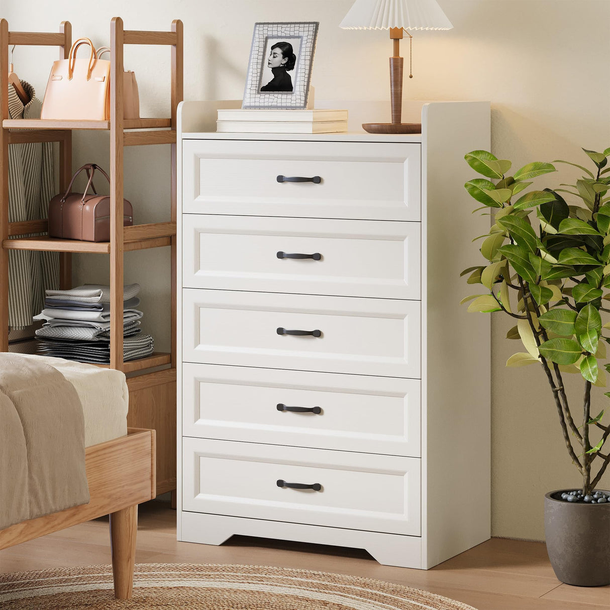 Gizoon 5 Drawers Dresser, 44.3" H Dresser for Bedroom, Chest of Drawers with Large Storage Capacity, Modern 5 Drawer Chest with Smooth Rail, Handles, Anti-tilt Device, for Hallway, Living Room, White Gizoon