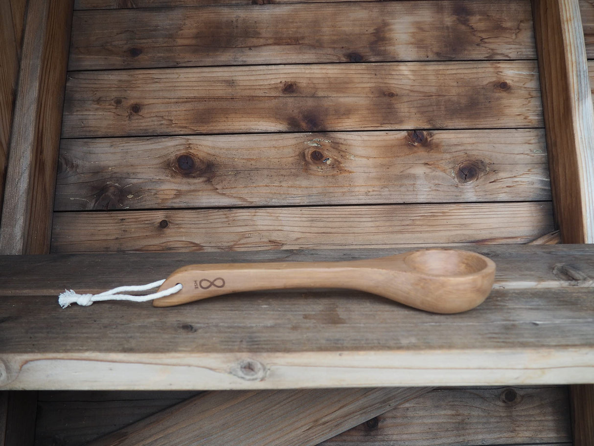 HSE Curved Cedar Sauna Ladle (100ml, Red Cedar) Home Sauna Experience