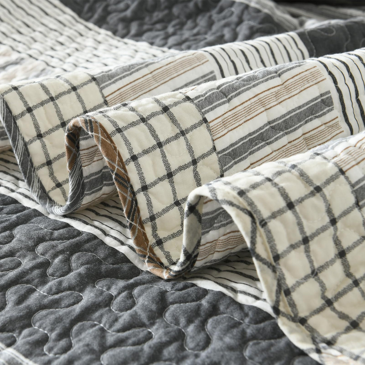 Finlonte Queen Size Quilt Set, 100% Cotton, Grey Striped Reversible Lightweight Soft Quilted Comforter Set for All Season, 3-Piece Finlonte