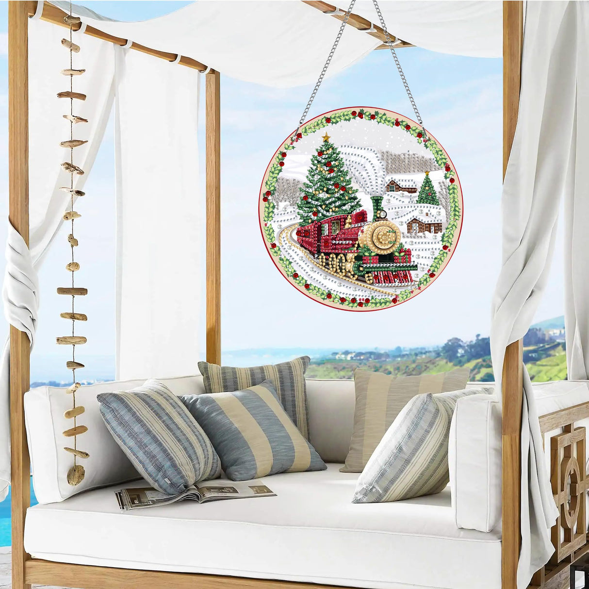 VAIIEYO Christmas Diamond Art Hanging Ornament, Train Diamond Painting Suncatchers Window Hanging Kit with Chain, 7.5x7.5 inch Crystal Pendant Art Craft for Gift Home Wall Front Door Decoration VAIIEYO