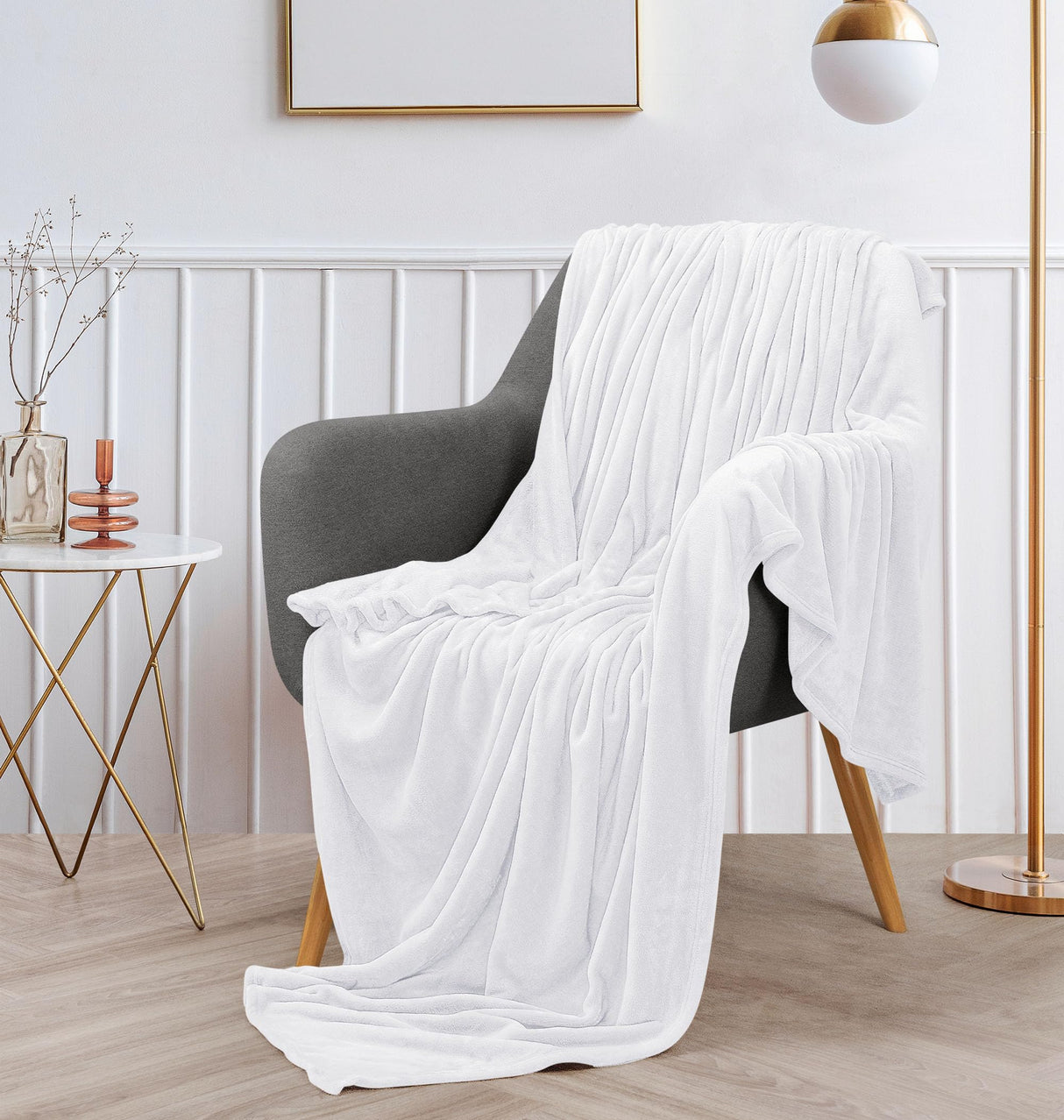 Utopia Bedding White Fleece Blanket Throw Size Lightweight Fuzzy Soft Anti-Static Microfiber Bed Blanket (60x50 Inch) Utopia Bedding