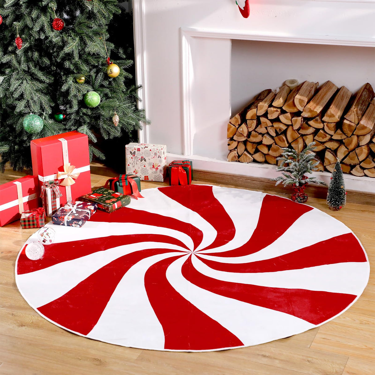 Moucuny Christmas Round Rug Large Christmas Area Rug Washable Christmas Rug Runner Non Slip Rug Carpet for Xmas Holiday Entryway Living Room Bedroom Indoor Decoration(Red,Lollipop) Moucuny