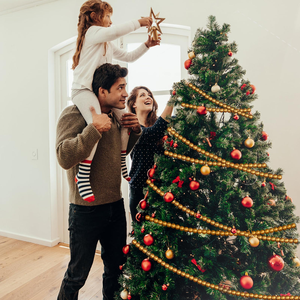 314 inch Christmas Wood Bead Garland,Gold Decorated with Christmas Tree Ornament,2 Pcs Farmhouse Bead Garland for Christmas Decoration Supplies(157 inch/1 Pcs) Eerrhhaq