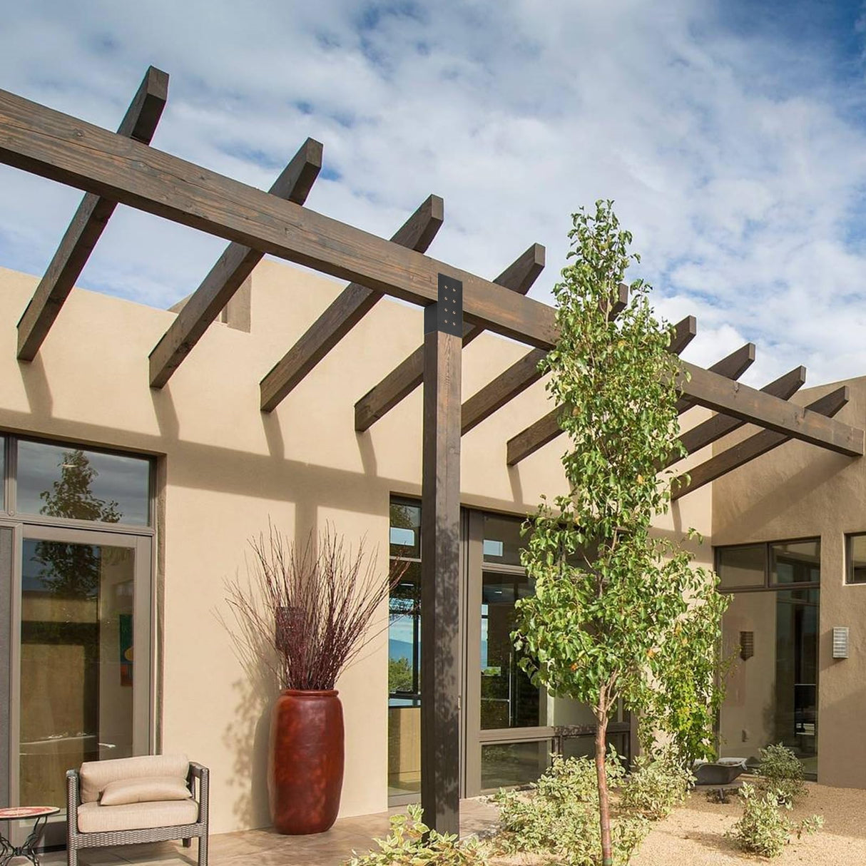 4 PCS Pergola Brackets Kit, Heavy Duty Pergola DIY Brackets Joist Bracket Connector Brace with Screws for 4''x4'' Wood Posts, Beam Support Bracket for Patio, Pergola, Log Cabin, Fence VavoStocks