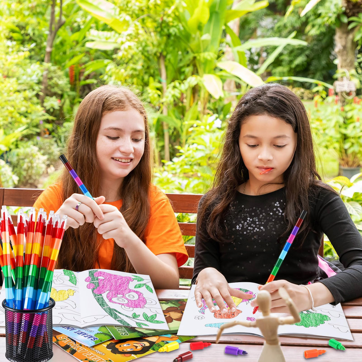 BenLouis 24 Jungle Safari Mini Coloring Books Kids with 24 Stacking Crayons Zoo Animals Party Favors Activity Books Bulk for Kids Wild One Lion Goodie Bag Gift Stuffer Classroom Reward BenLouis