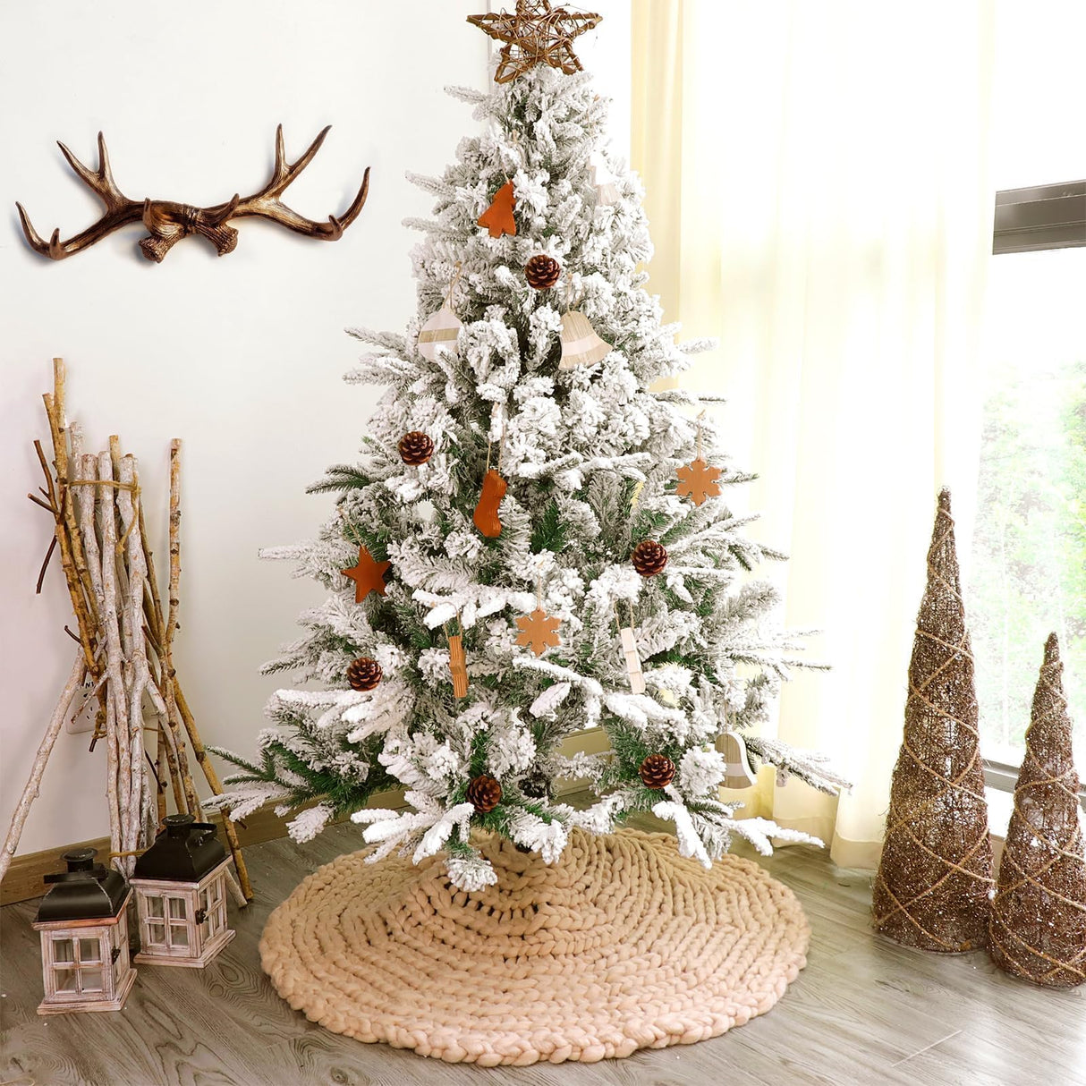 LimBridge Knitted Christmas Tree Skirt: 36 Inches Crochet Beige Tree Skirt, Chunky Knit Thick Rustic Christmas Tree Decorations, Farmhouse Christmas Decor Xmas Holiday Home Party Decorations LimBridge
