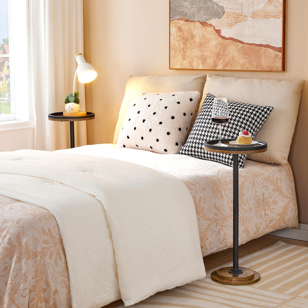 HOOBRO Small Round Side Table, Drink Table, Coffee Martini Table with Pedestal Accent for Small Spaces in Living Room, Bedroom, Sofa Couch, Rustic Brown BF168BZ01 HOOBRO