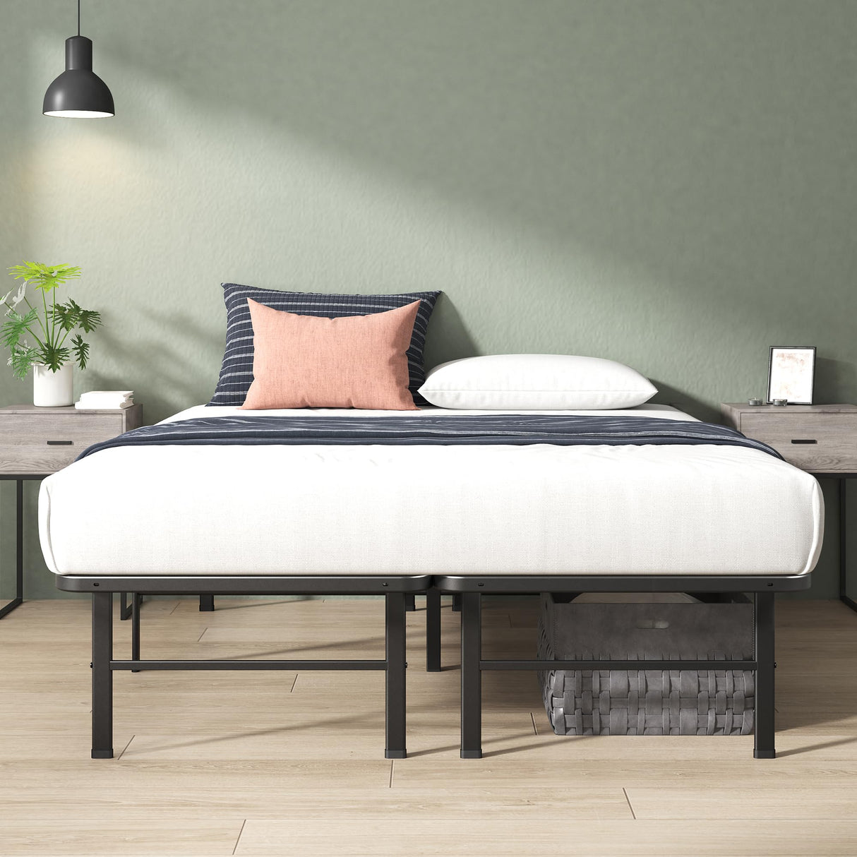 Zinus Rumi 14in King Metal Bed Frame, Quick Assembly SmartBase® Mattress Foundation, Heavy Duty Sturdy Steel with No Box Spring Needed, Eco-Friendly Packaging, Black Zinus