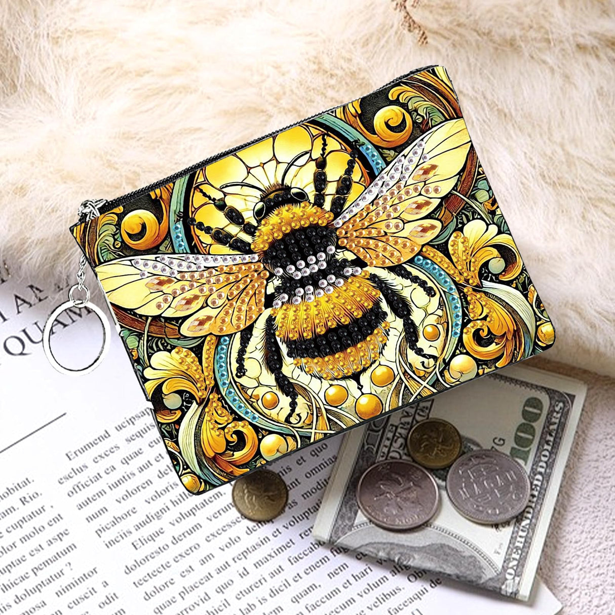 JZHYOAN Diamond Painting Small Coin Purse for Women DIY Coin Pouch Coin Purse with Zipper and Keyring Diamond Art Purses and Wallets Handbags Wallet Keychain for Cards Keys Bee JZHYOAN