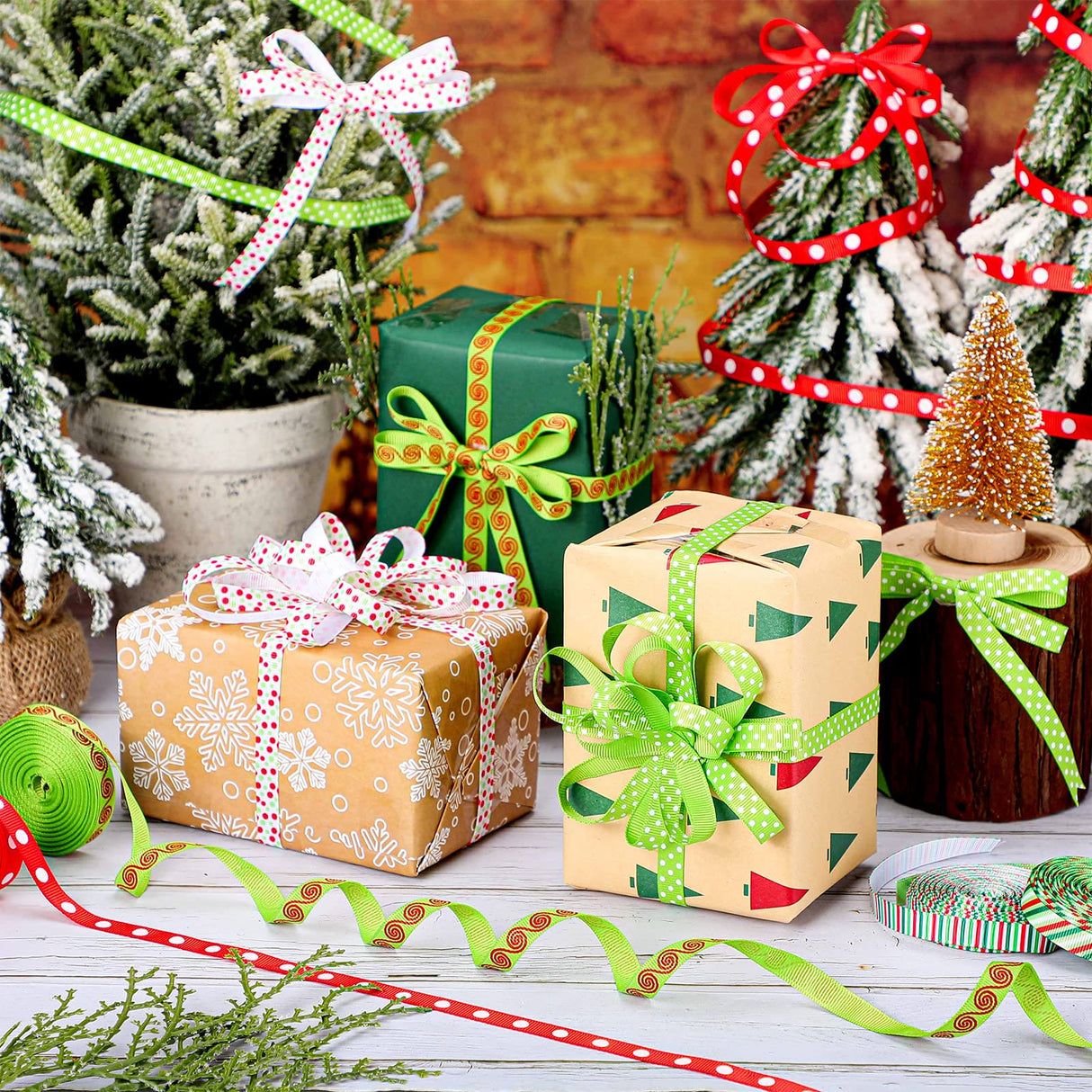 60 Yards 0.4 Inch Thin Christmas Ribbon Grosgrain Ribbon Red Green Dots Stripes Multi Rolled Xmas Gift Ribbon for Gift Wrapping Holiday Decoration DIY Crafts Christmas Ornaments Jetec