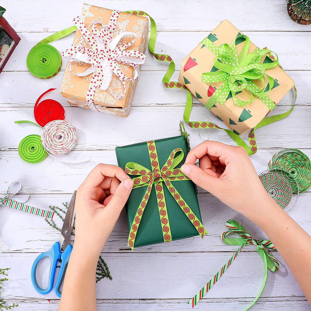 60 Yards 0.4 Inch Thin Christmas Ribbon Grosgrain Ribbon Red Green Dots Stripes Multi Rolled Xmas Gift Ribbon for Gift Wrapping Holiday Decoration DIY Crafts Christmas Ornaments Jetec