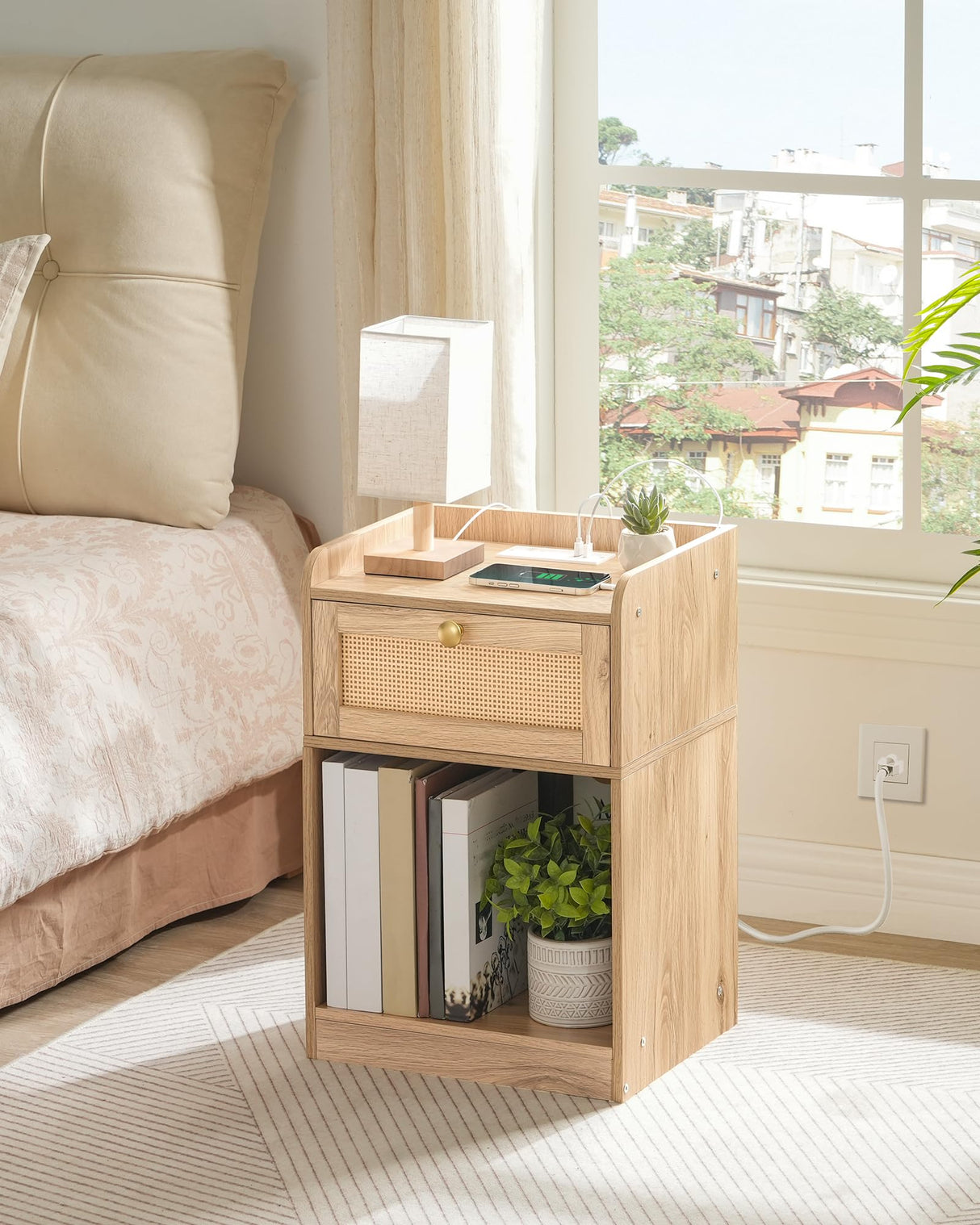 CHOEZON Nightstand with Charging Station, Side Table with Rattan-Style Drawer and Storage Shelf, Modern Rattan Night Stand with 2 USB Ports, Boho End Table Bedside Table for Bedroom, Natural MBZ01UWO CHOEZON