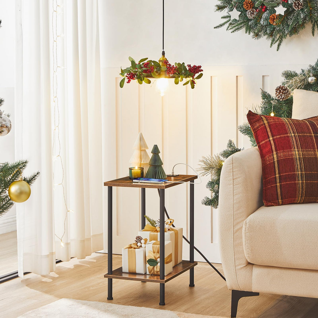 HOOBRO Side/End Table with Charging Station, USB Ports and Outlet, Nightstand with 2-Layer Storage Shelves for Small Spaces, Living Room, Bedroom, Stable Frame, Rustic Brown BF09UBZ01 HOOBRO